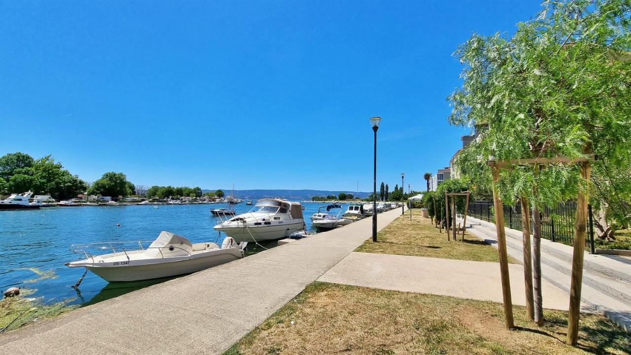Apartment Cesarica Omiš Εξωτερικό φωτογραφία