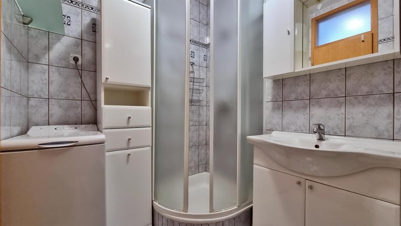 Apartment Cesarica Omiš Εξωτερικό φωτογραφία